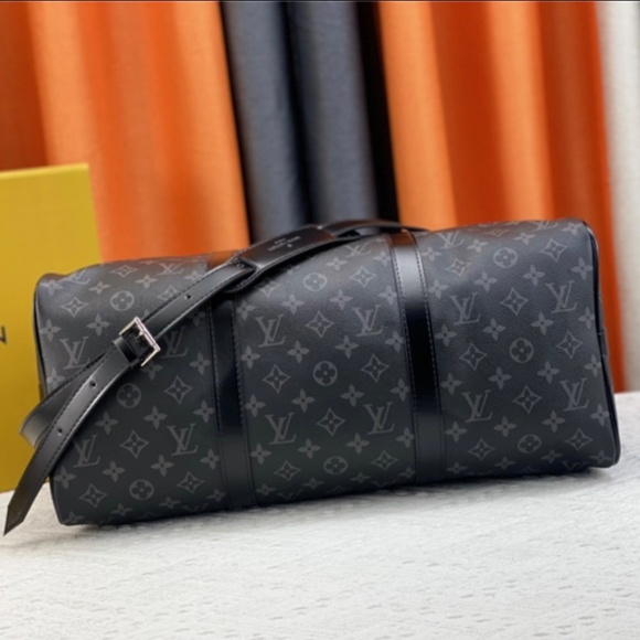 Large Louis Vuitton Keepall Bandoulière 55 Duffle Bag (Accepting Offer) - Picture 4 of 8